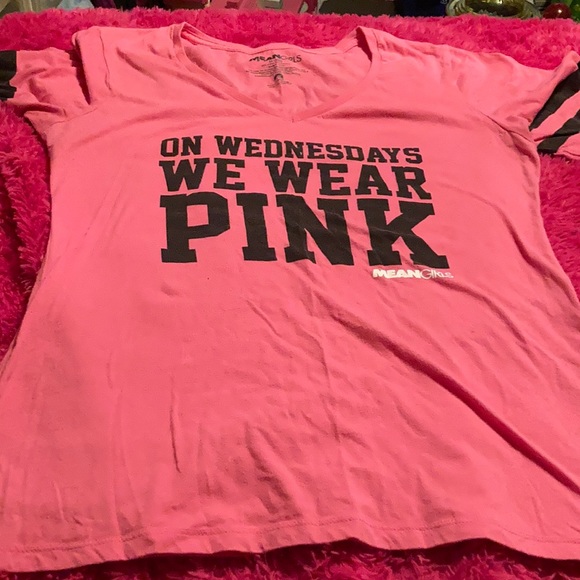 Tops - MEAN GIRLS - “ON WEDNESDAYS WE WEAR PINK” shirt